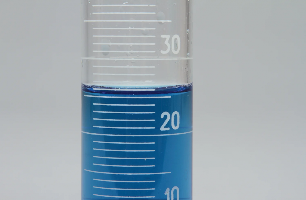 measuring liquid volume requires students learn precision and attention to detail